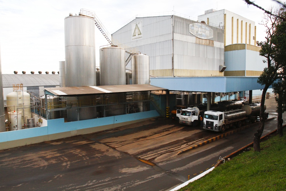 Sede da Confepar em Londrina: empresa é alvo de investigações desde o ano passado. | Roberto Custa³dio / Jornal De Londrina