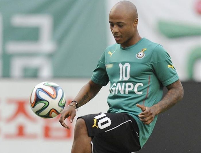 A seleção de Gana disputa ainda nesta segunda-feira (9) seu último amistoso antes do Mundial, contra a Coreia do Sul. Na foto, tirada domingo (8), Ayew treina em Miami | EFE