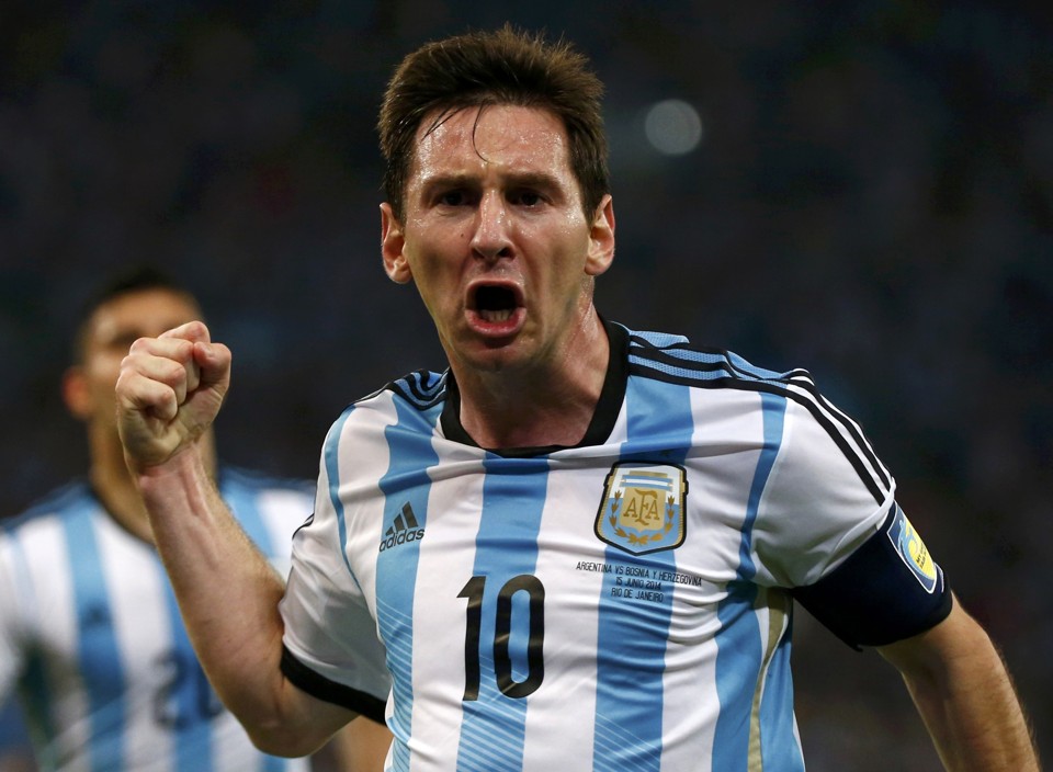 Messi comemora seu gol contra a Bósnia | Michael Dalder/Reuters