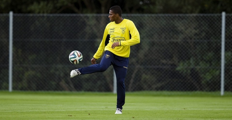 Ídolo no Equador, Valencia comandará a equipe em busca da primeira vitória na Copa | Jorge Zapata/EFE