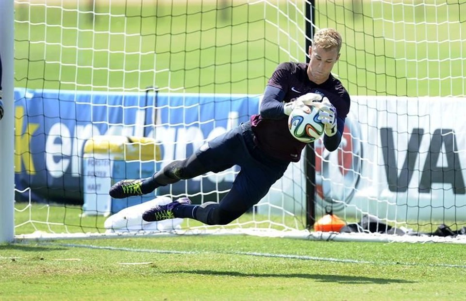 Goleiro Hart afirma que a seleção da Inglaterra está diferente em relação ao último confronto com a Itália | EFE