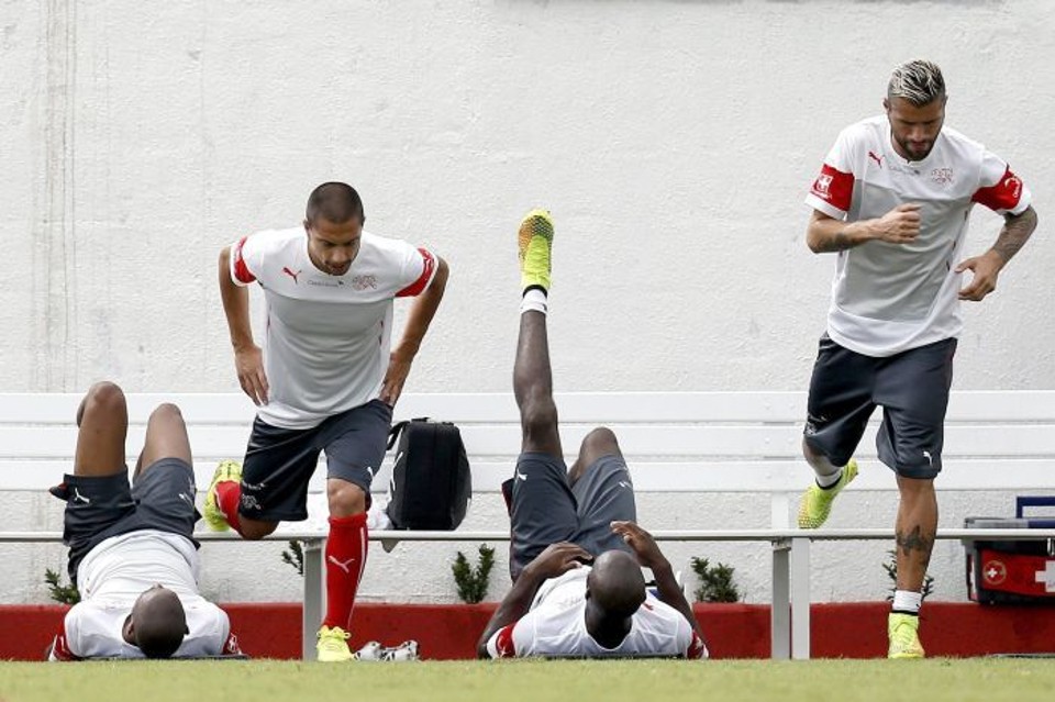 Suiça treina em Salvador para partida contra o Equador no domingo (15) | Reuters