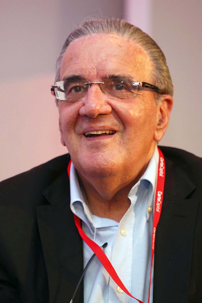 Belluzo: não se discute estratégia no Brasil | Renato S. Cerqueira/Futura Press