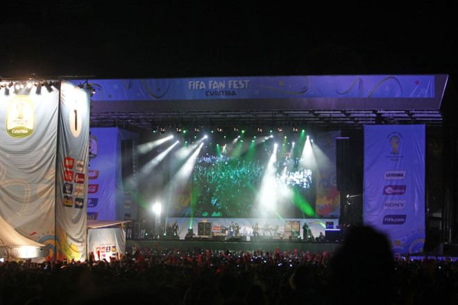 Fan Fest teve bom público nesta segunda-feira |