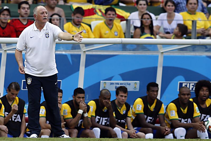 Com respostas curtas e desconcertantes, Felipão negou maiores preocupações com a seleção | Albari Rosa
