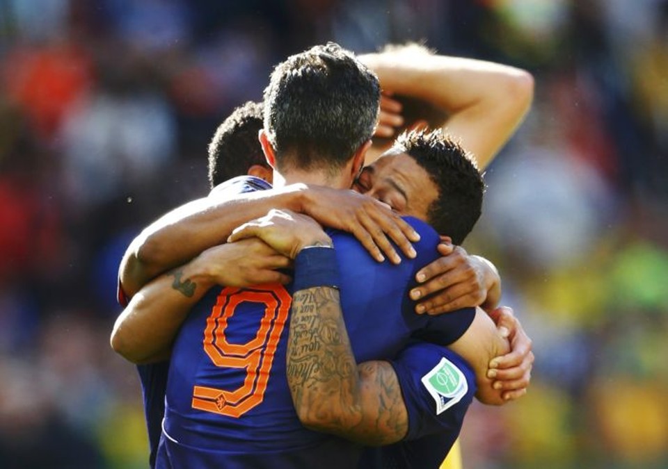 Holandeses comemoram gol da virada contra a Austrália | Reuters