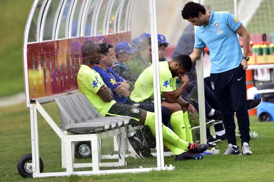 Hulk deixou o treino em Teresópolis com dores na coxa | Gaspar Nóbrega / VIPCOMM