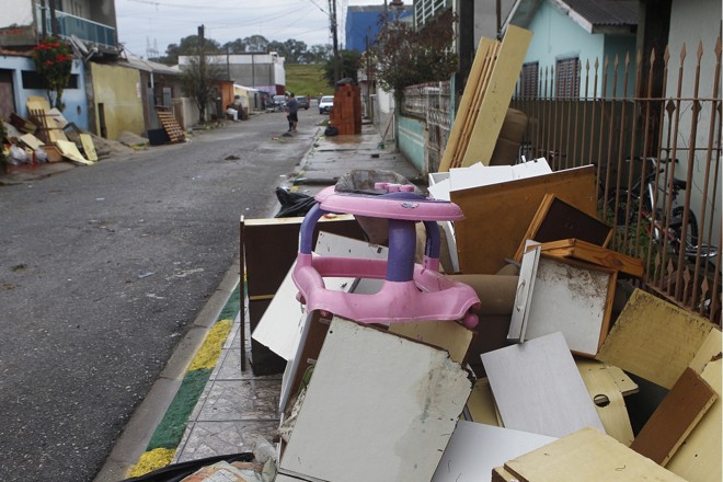 Bairro CIC foi o bairro mais atingido em Curitiba pelas chuvas do último sábado (7) | 