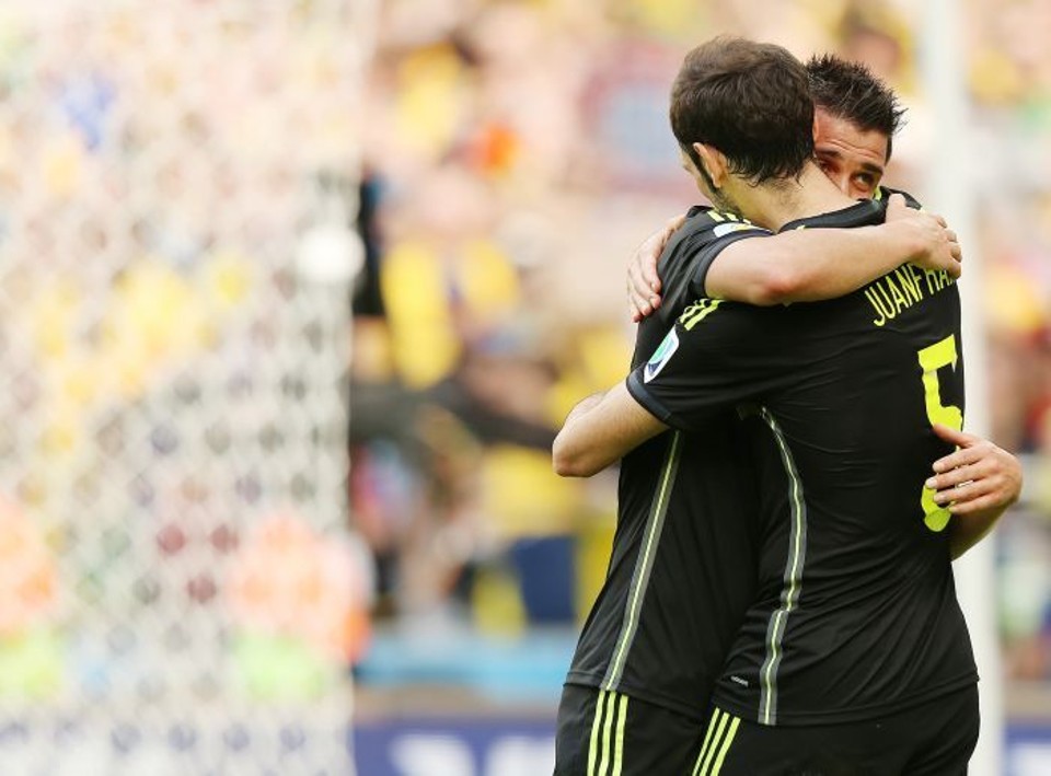 David Villa marcou o primeiro gol da vitória da Espanha sobre a Austrália na Arena | Giuliano Gomes / Gazeta do Povo