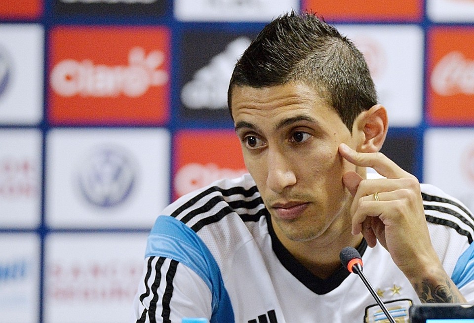 Di Maria em entrevista coletiva: "É difícil jogar contra um adversário que fica sempre atrás. Tentamos por cima, por baixo, com jogadas aéreas e conseguimos a vitória". | EFE/EPA/PETER POWELL