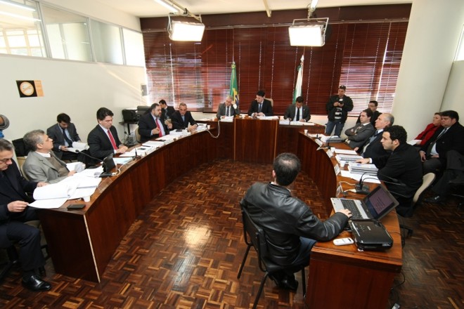 Reunião final da CPI do Pedágio: a extinta CPMF ainda incide sobre a tarifa cobrada dos usuários | Aniele Nascimento/ Gazeta do Povo