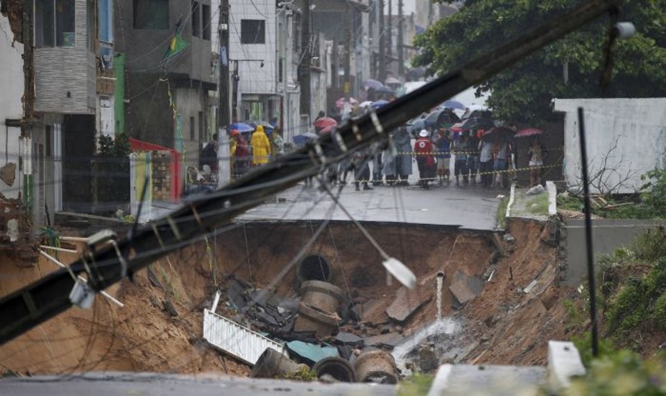 Chuva que durou todo o fim de semana causou estragos na região de Natal | Reuters