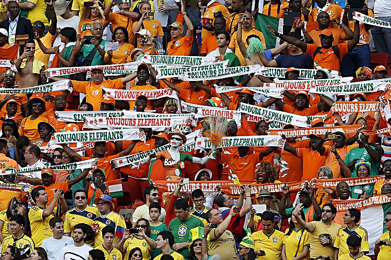 Equipes estrangeiras com bastante torcida e futebol ofensivo empolgou Blatter | Albari Rosa / Gazeta do Povo