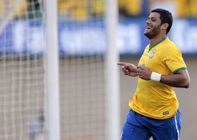 Hulk comemora o terceiro gol do Brasil diante do Panamá | 
