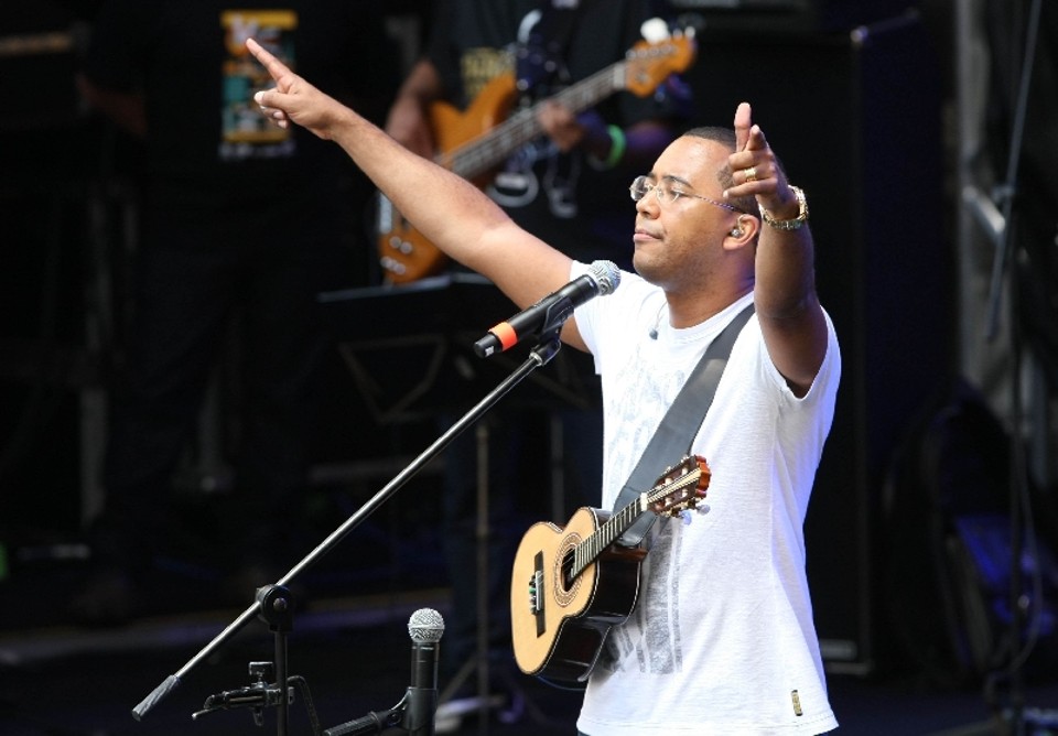Dudu Nobre se apresenta na Fan Fest hoje, depois da partida Brasil x Croácia | Aniele Nascimento/Gazeta do Povo
