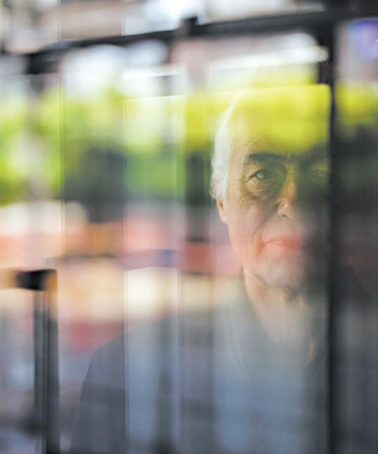 Jimmy Page, fundador do Led Zeppelin, está remasterizando os trabalhos da banda de rock | Damon Winter/The New York Times