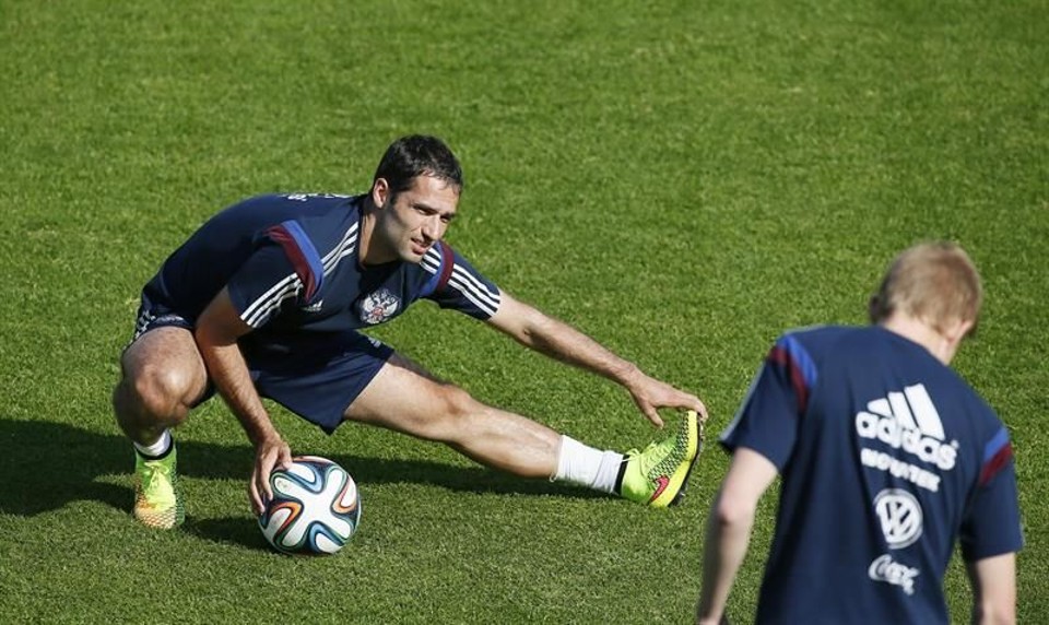 O meia Roman Shirokov, capitão da Rússia, será mais um desfalque por lesão na Copa do Mundo no Brasil | EFE