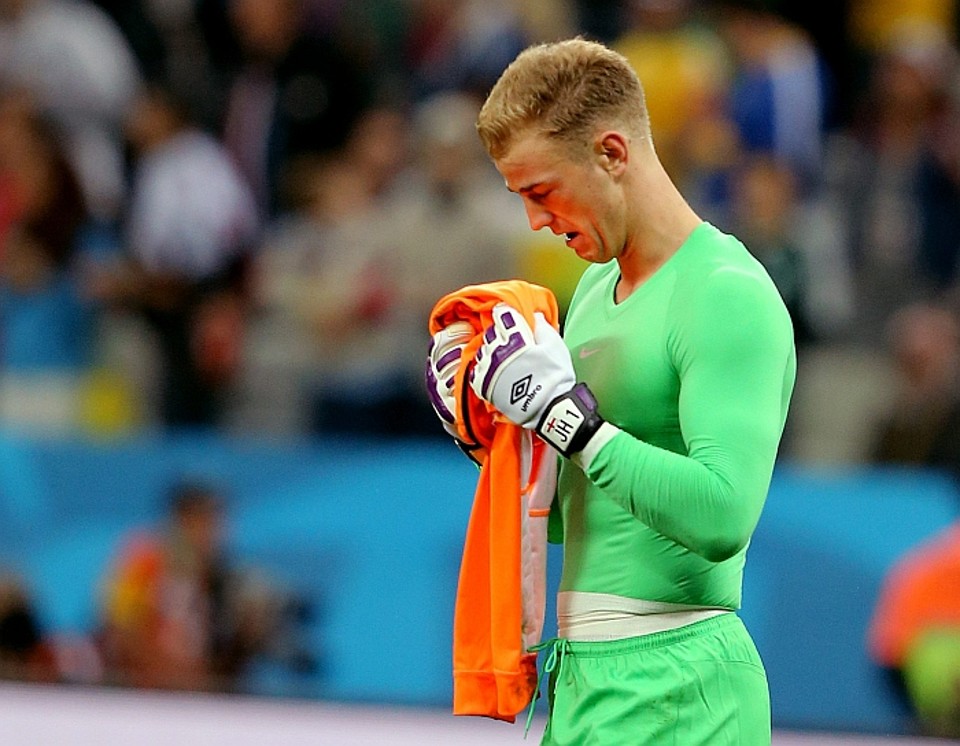 Goleiro inglês Joe Hart após jogo Uruguai-Inglaterra: desolação. | EFE / Sebastião Moreira