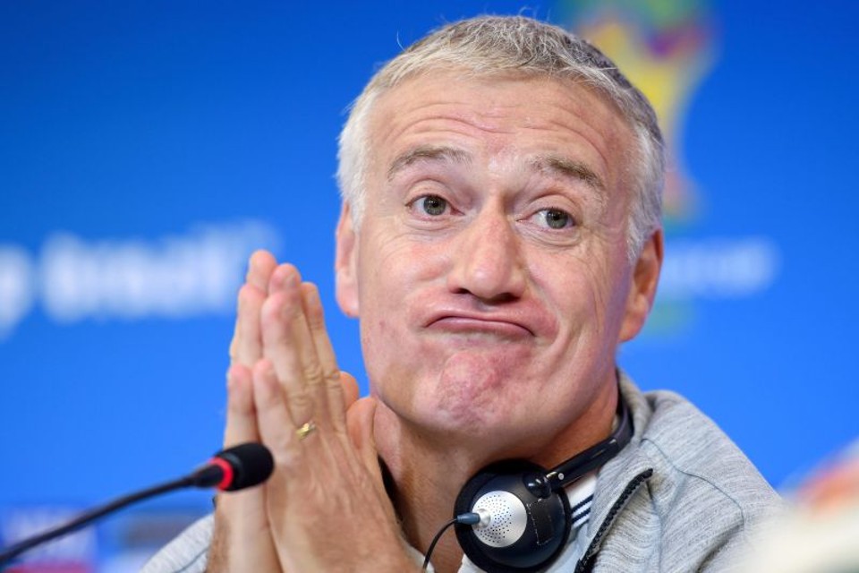 Apesar de contar com jogadores como Pogba, Benzema e Valbuena, Deschamps prevê uma partida bastante complicada contra os suíços | Reuters