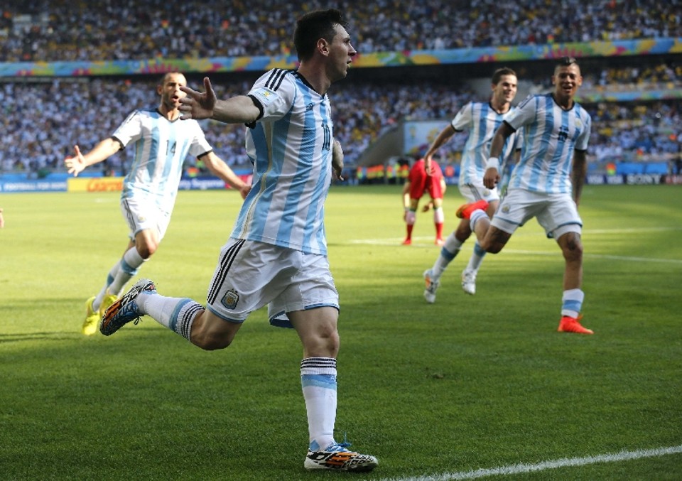 Messi comemora gol aos 46 minutos do segundo tempo | Felipe Trueba/ EFE
