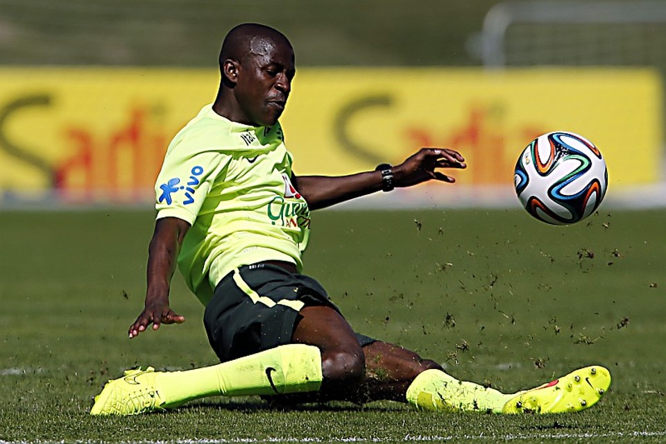 Ramires será titular no amistoso contra o Panamá | Albari Rosa, enviado especial / Gazeta do Povo