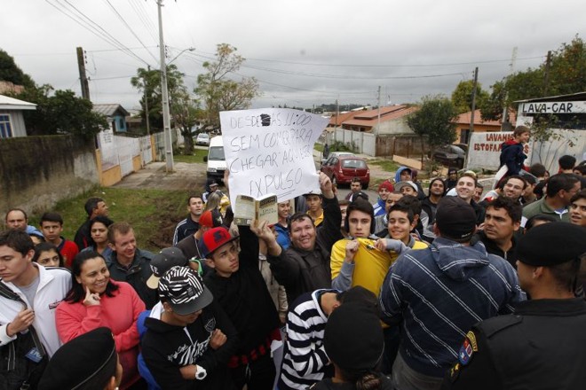Torcedor manda recado de protesto | 