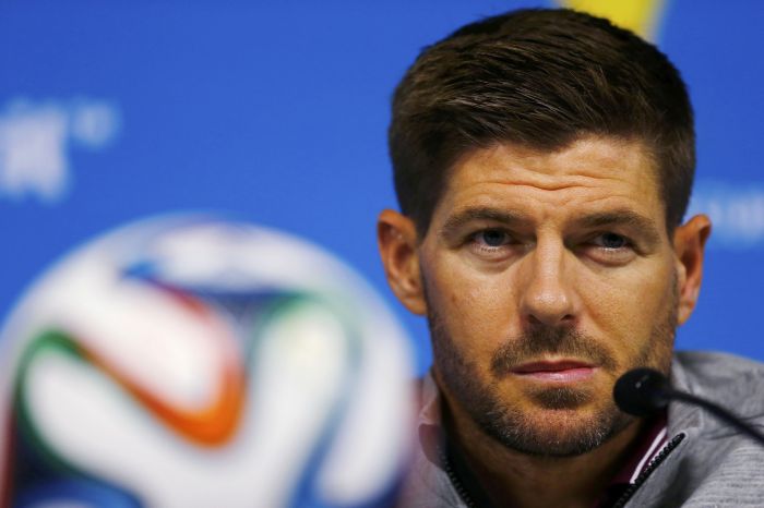 Para o jogador da Inglaterra Gerrard, a partida contra o Uruguai não será uma final | REUTERS / Ivan Alvarado