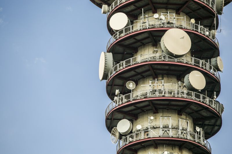 Na comparação com maio do ano passado, houve adição de 9,92 milhões de acessos, ou um aumento de 3,73%. | Marcelo Andrade/Gazeta do Povo.