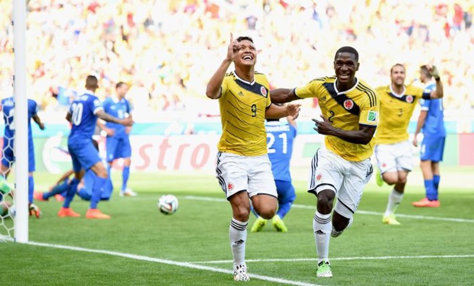 Gutierrez comemora gol, o segundo da Colômbia, na vitória contra a Grécia | Reuters