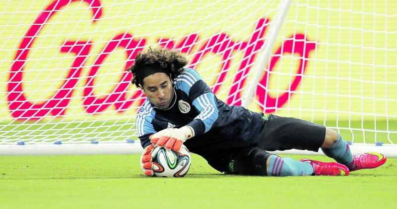 Caso o goleiro Ochoa não seja vazado, México classifica para as oitavas de final | Kai Försterling/ EFE