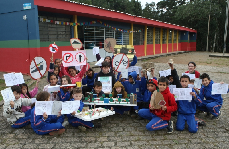 Colegas de Luna se mobilizaram após acidente que vitimou a garota de 9 anos | Aniele Nascimento/ Gazeta do Povo