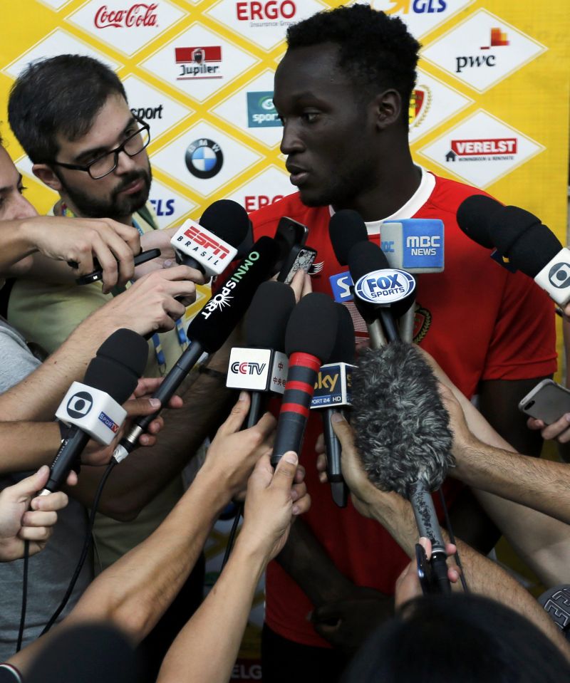 O atacante belga Romelu Lukaku dá entrevista neste domingo em Belo Horizonte | REUTERS/Sergio Perez