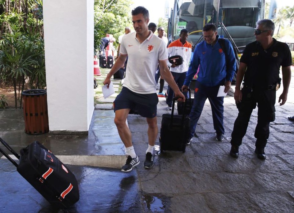 Van Persie acredita que a Holanda está mais preparada para a estreia contra a Espanha, em Salvador, do que na final da Copa da África do Sul | REUTERS / Marcos Brindicci