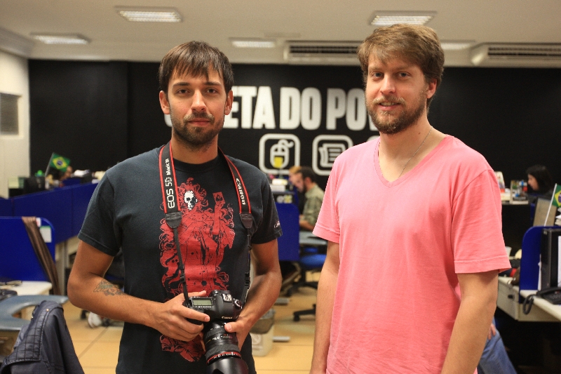 O fotógrafo Bruno Covello e o repórter Heliberton Cesca: viagem a todas as regiões do estado e interação com o leitor | Ivonaldo Alexandre/Gazeta do Povo