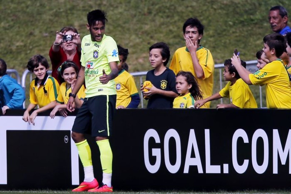 Neymar durante treino da seleção. | Albari Rosa/Gazeta do Povo