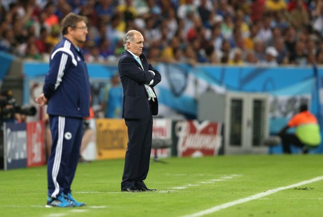 Mesmo com a vitória, o time argentino não conseguiu impor o rito veloz de jogo e tiveram dificuldades para chegar ao ataque | 