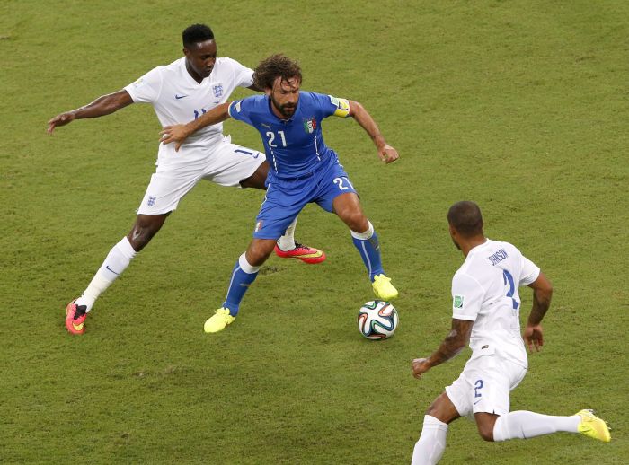 Comandada por Pirlo, seleção da Itália teve atuação disciplinada e sem erros graves | Reuters