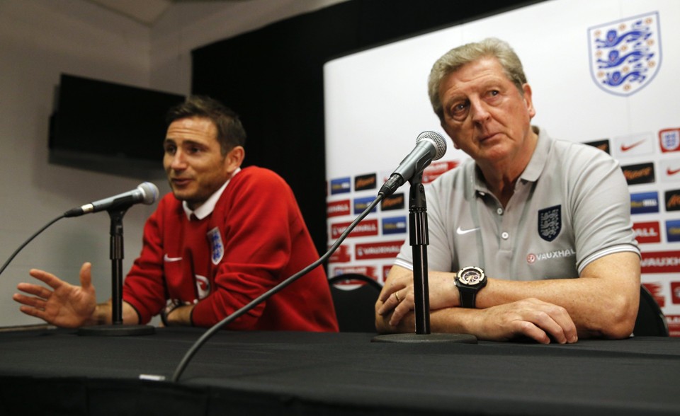 Com relação ao primeiro amistoso da equipe, vitória por 3 a 0 sobre o Peru na última sexta-feira, em Wembley, Hoy Hodgson promete mudanças | REUTERS