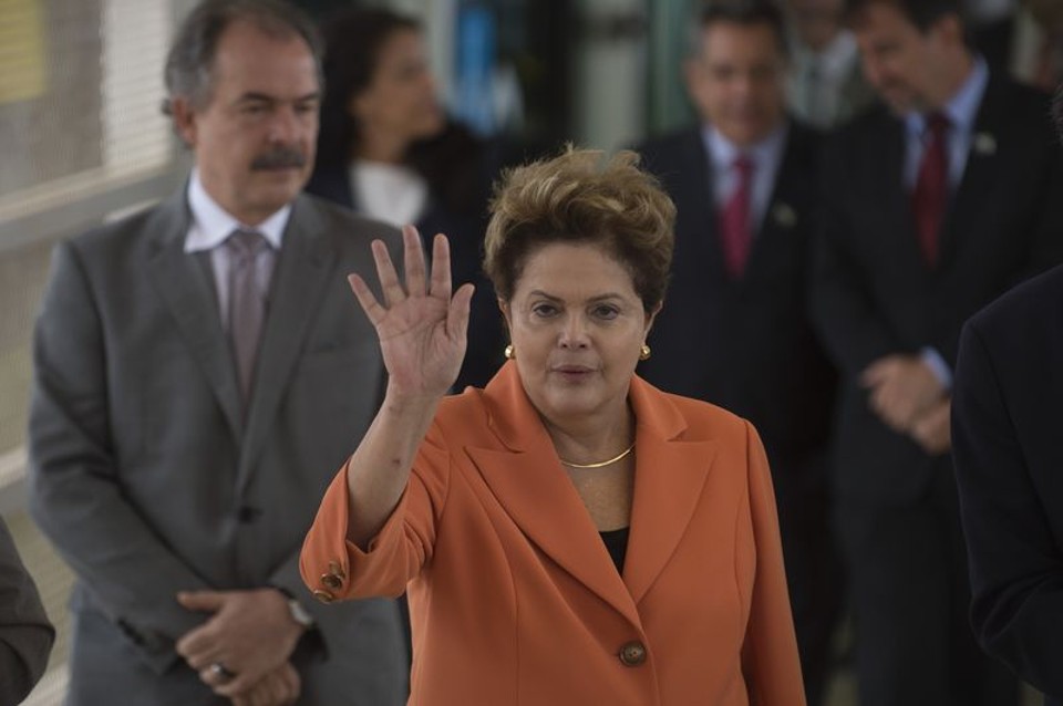 Presidente Dilma Rousseff durante inauguração da primeira etapa do BRT em Brasília | Marcelo Camargo/Agência Brasil