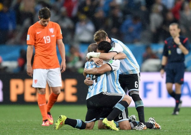 Argentinos fazem festa no Itaquerão após classificação para final da Copa do Mundo | 