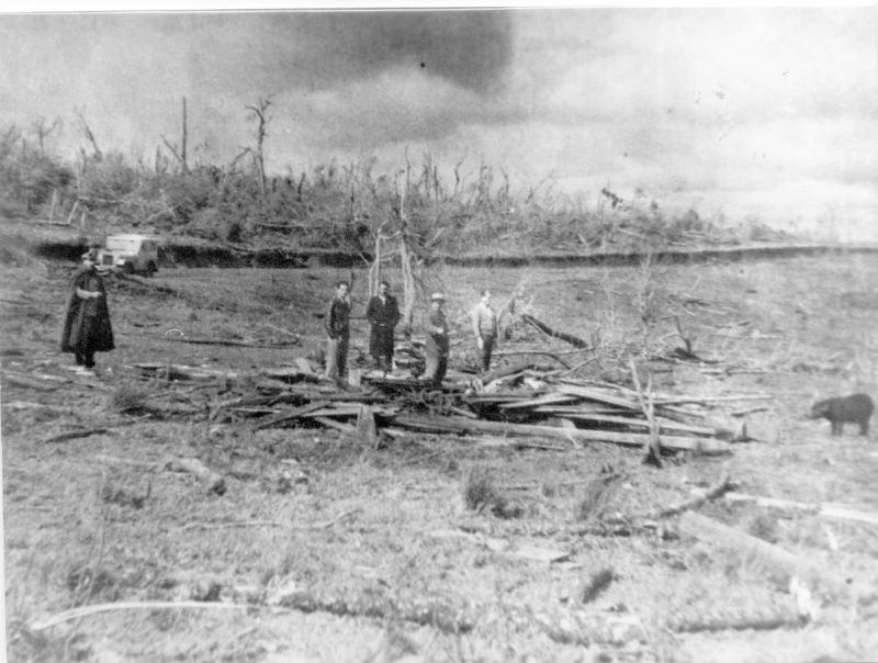 Área devastada pela passagem do tornado em 1959 | Fotos: Silvia Müller/Irma Deitos/Arquivo pessoal