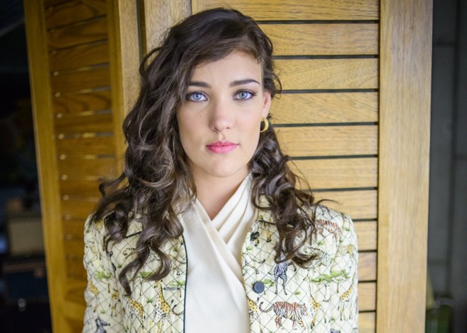 Adriana Birolli interpreta a personagem de Lília Cabral na juventude | 