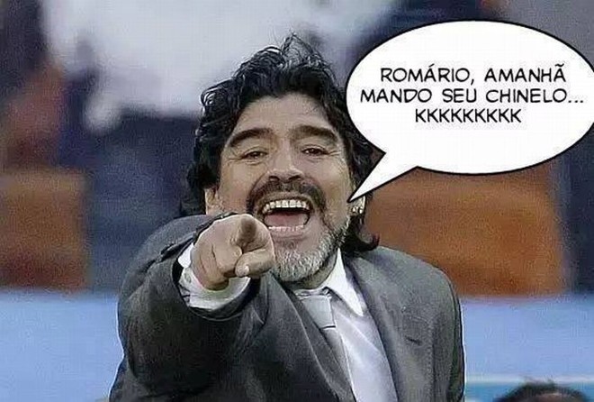 Comercial em que Romário envia pé esquerdo de chinelo para Maradona teve uma resposta | 