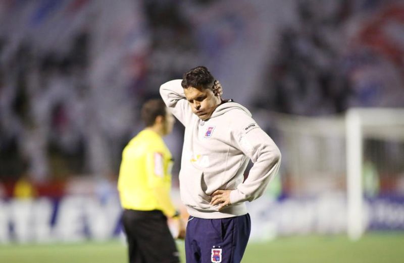 Técnico Claudinei Oliveira elogiou a organização tátoca do Paraná na vitória por 1 a 0 sobre o ABC | Giuliano Gomes / Gazeta do Povo