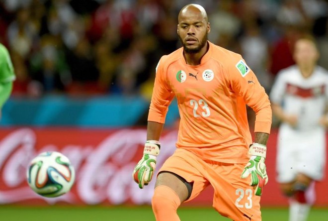 Para o goleiro da Argélia Mbolhi, a Alemanha estava muito bem organizada | 