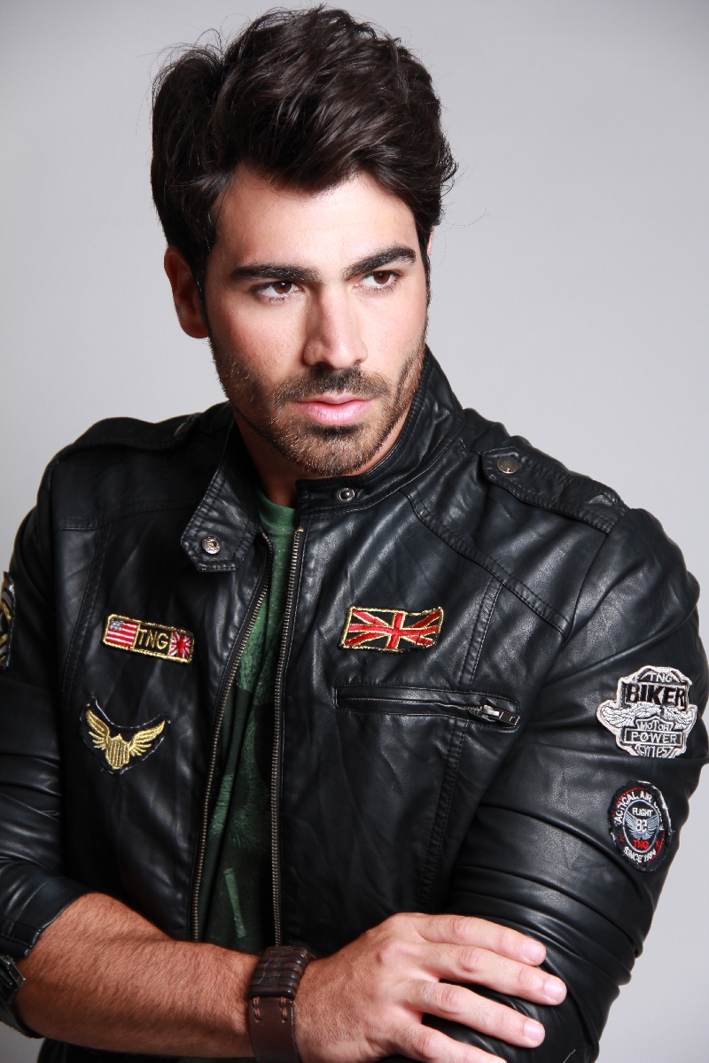 Sucesso entre os participantes do BBB 11, o ex-modelo, mister e agora cantor sertanejo Rodrigão se apresenta nesta quarta (30) | Divulgação