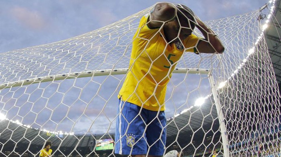 Fernandinho lamenta a goleada da Alemanha: 7 a 1 chocou a comunidade internacional do futebol | EFE