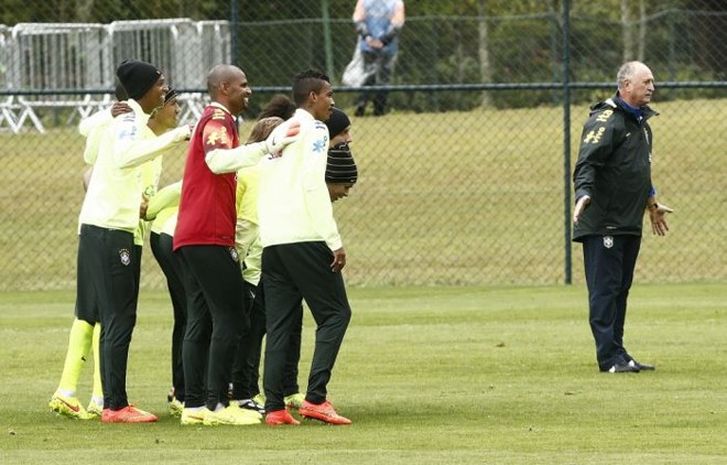 Apesar da humilhação na semifinal, o clima era de descontração nesta sexta-feira no último treino da seleção na Copa | 