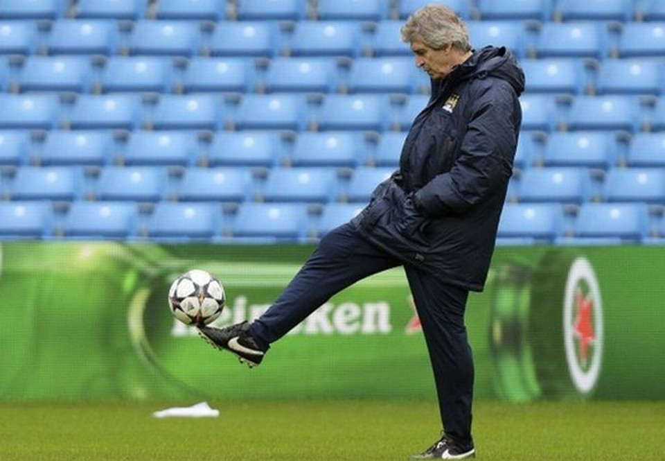 Manuel Pellegrini teria recusado proposta da CBF para cumprir contrato com o Manchester City | EFE