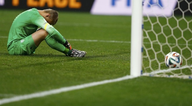 Goleiro da Holanda Jasper Cillessen lamenta derrota na semifinal da Copa do Mundo | 